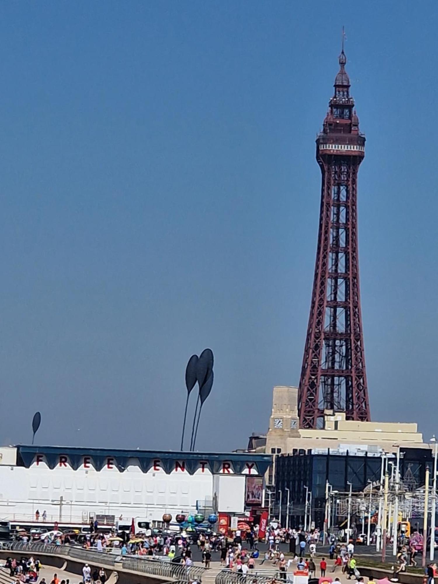 Affittacamere Hawthorn House Blackpool